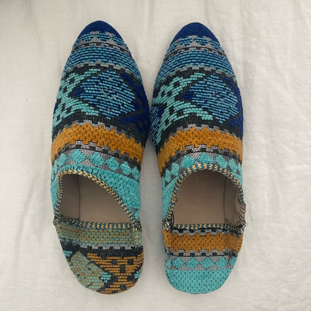 Moroccan Slippers Never Worn size 8/9